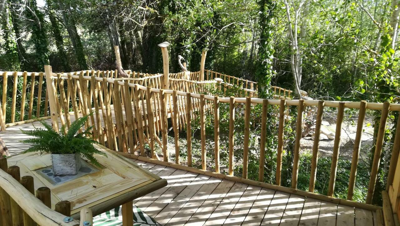 La Cabane Perchee Villelaure Luaran gambar