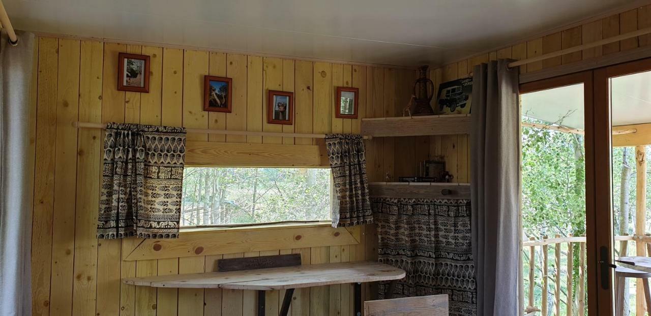 La Cabane Perchee Villelaure Luaran gambar